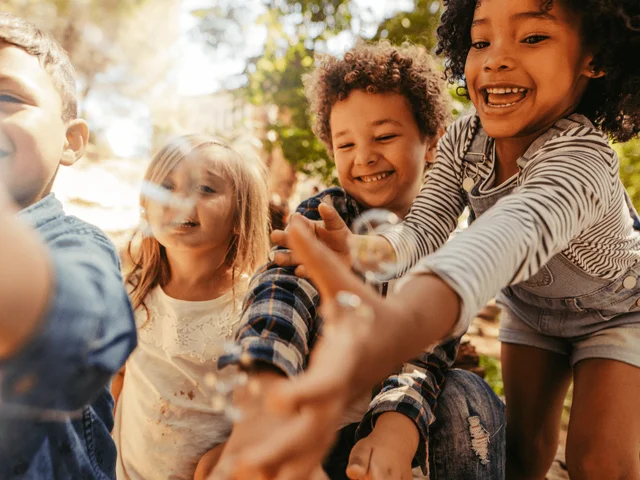 Join us in supporting First Book Canada’s mission by donating securities 