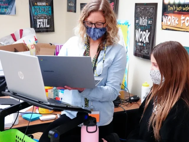 Alternative Reading Formats for Educators 