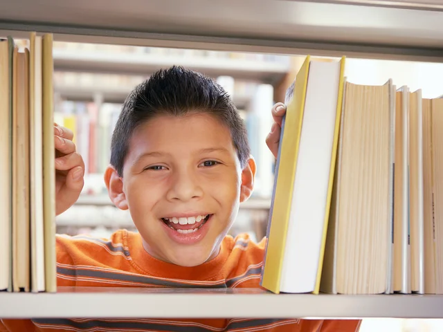 Give the Gift of Literacy